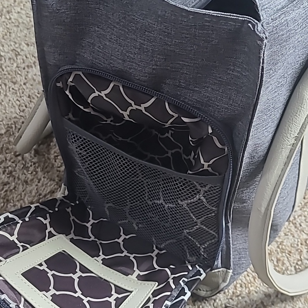 Banafish Tote Stylish Gray and Cream Women's Bag Designed For Breast Pumps - Picture 5 of 6